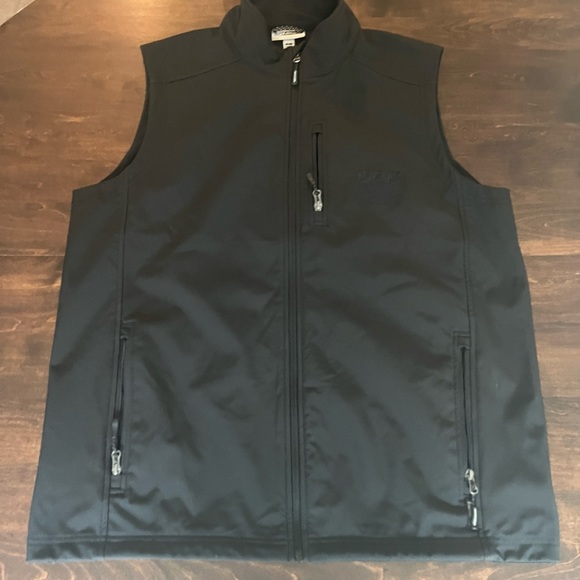 Edwards Vest - Picture 14 of 15